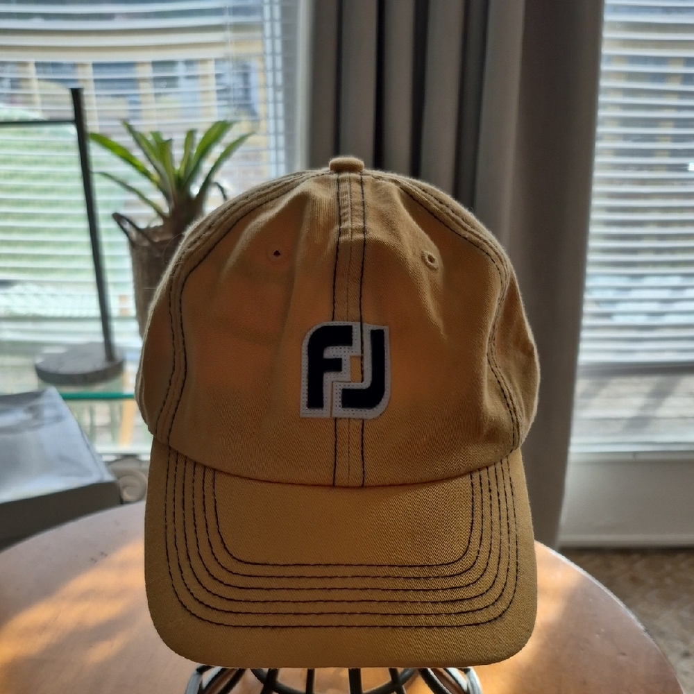 FootJoy Yellow and Black Cap